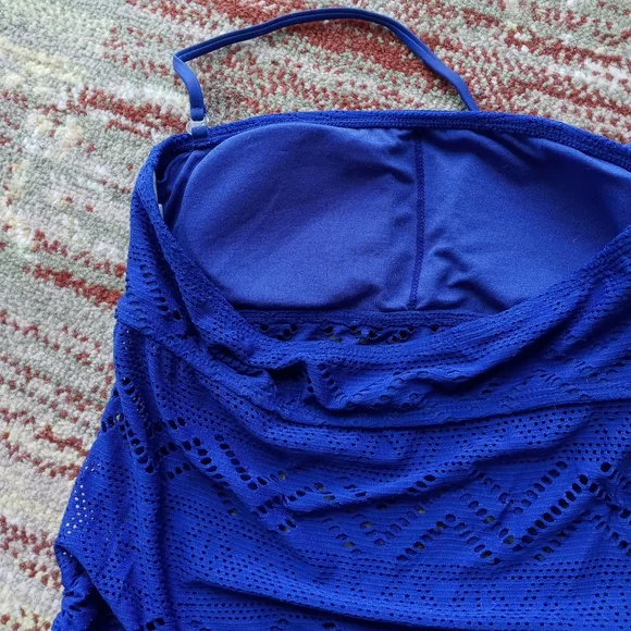 Strapless Halter Takini Lace Swim Top - Picture 5 of 7